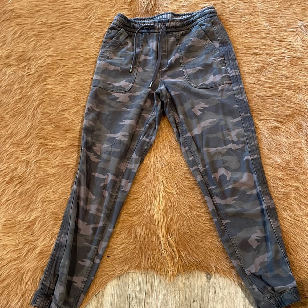 Womens farallon jogger